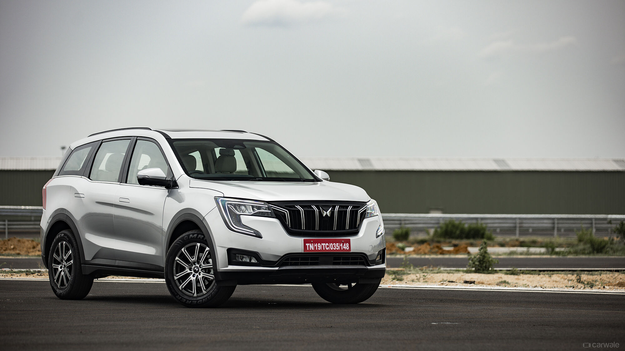 SUV
