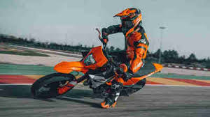 KTM 390 SMC 